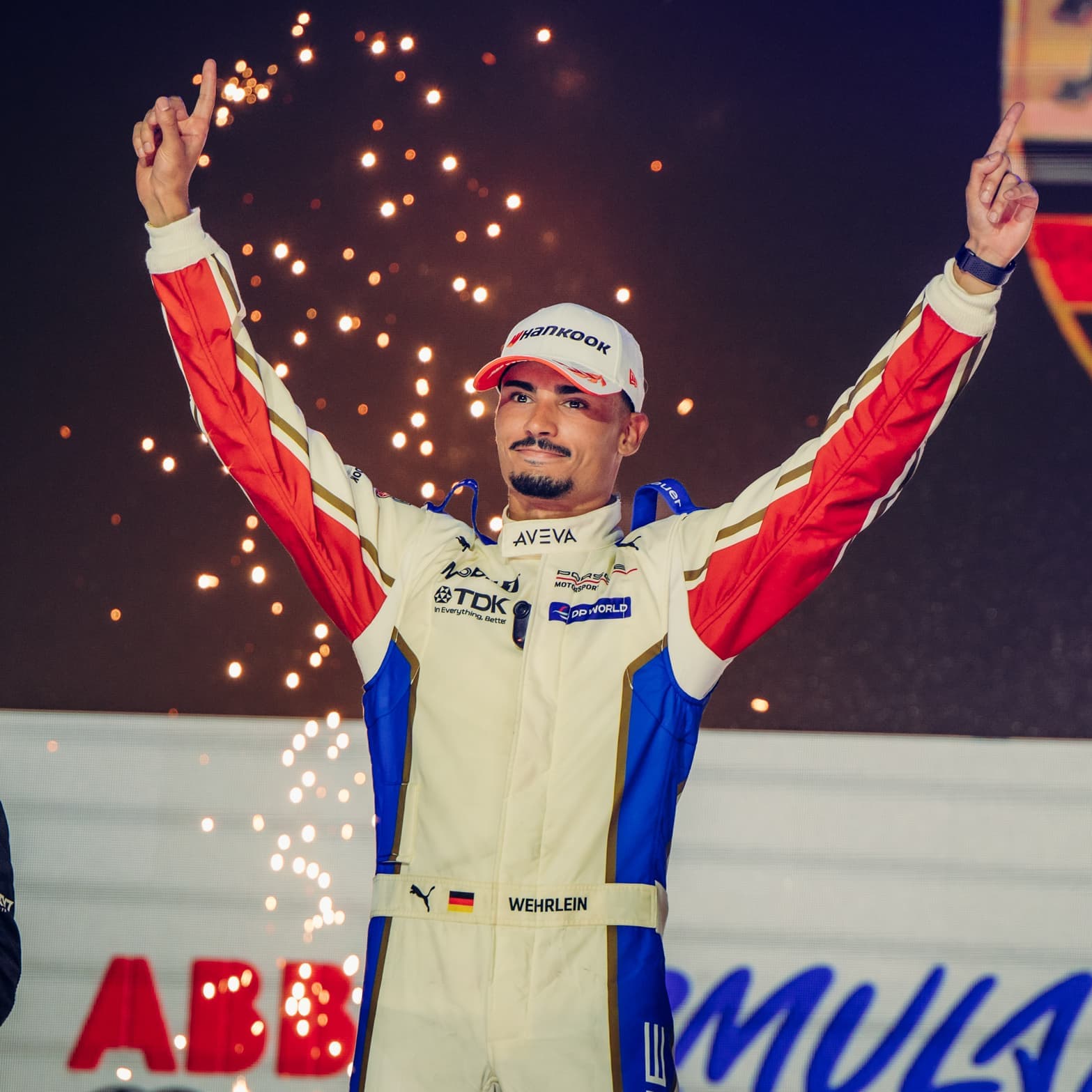 WEHRLEIN WINS IN LONDON TO TAKE FORMULA E CHAMPIONSHIP LEAD